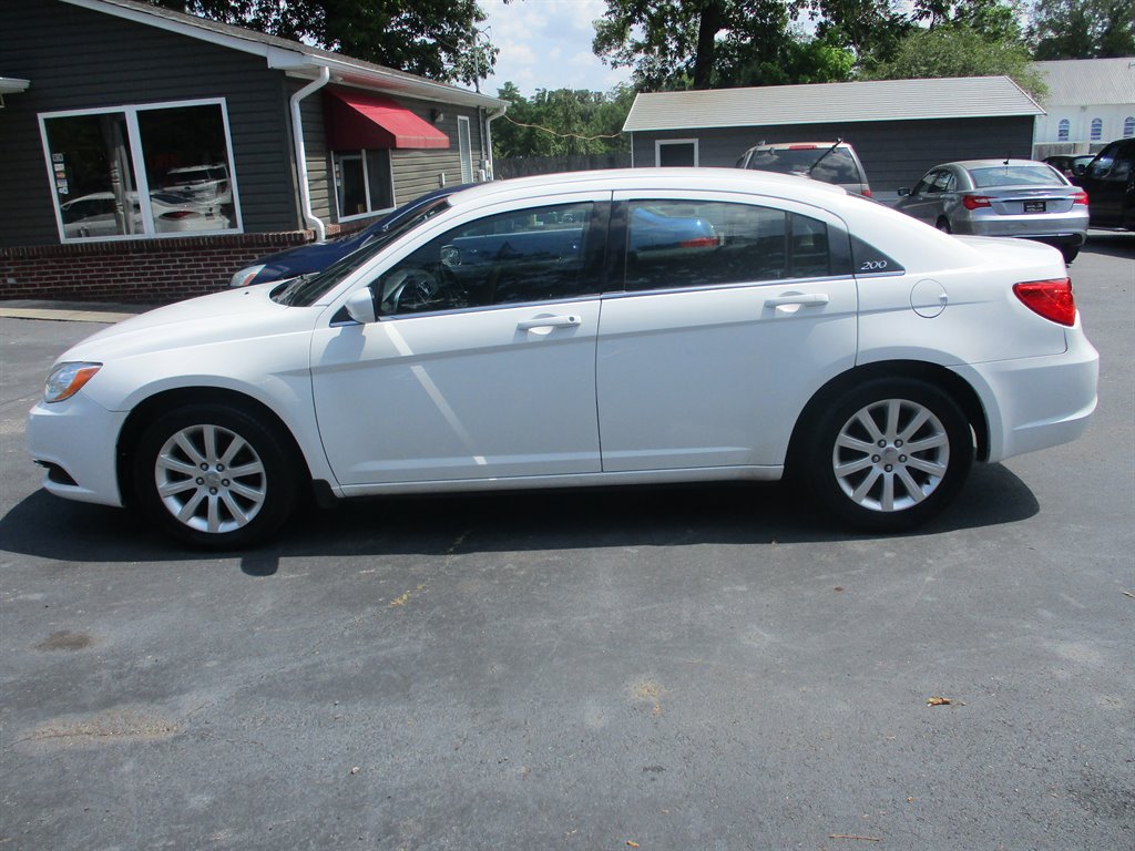 Earl Lee Auto Sales, LLC