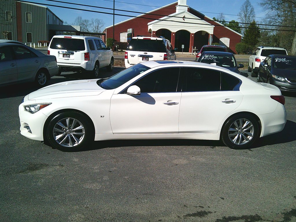 2014 INFINITI Q50 Premium