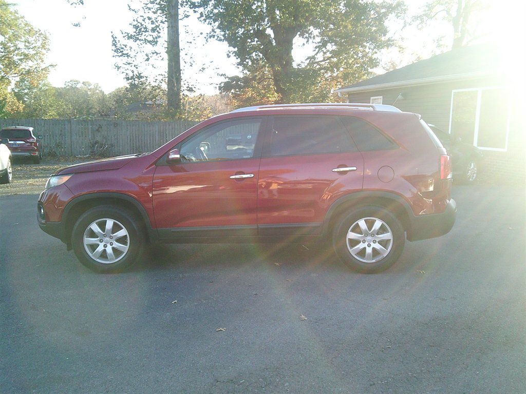 2011 Kia Sorento LX