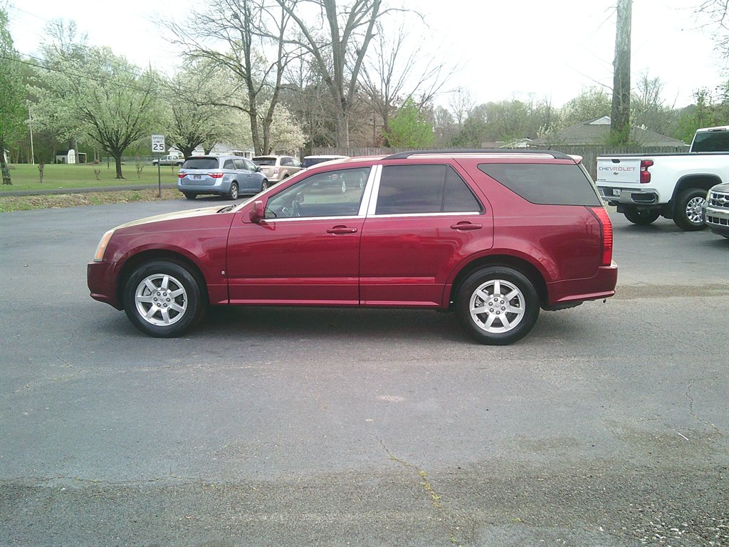 2007 Cadillac SRX Base
