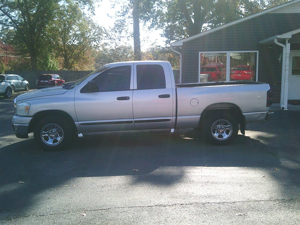 2007 Dodge Ram 1500 Pickup SLT