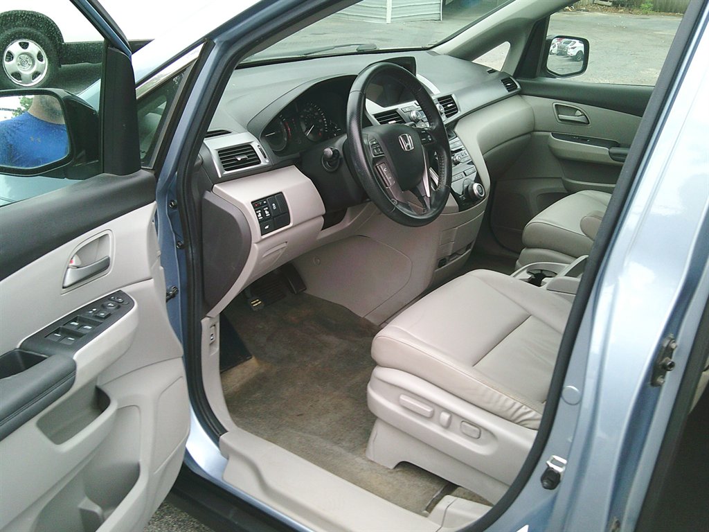 2013 Honda Odyssey EX-L - Photo 6